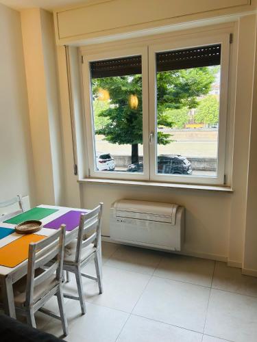 One-Bedroom Apartment image 10