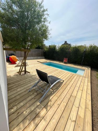 B&B Ploubalay - Charmante maison avec piscine - Bed and Breakfast Ploubalay