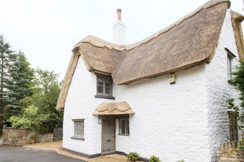 The Bee Cottage Rutland - 17th century thatched. - Cottesmore