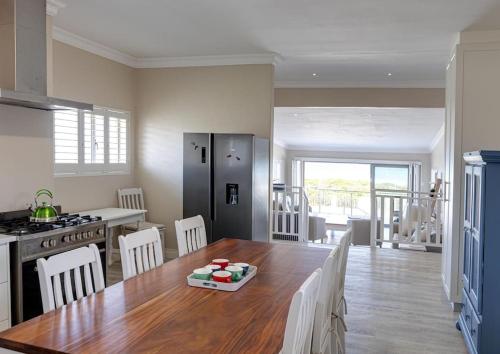 Seafront Retreat In Sandbaai - Hermanus