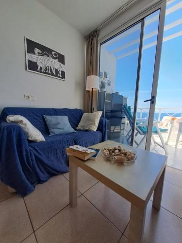 Comfortable Lucy apartment 706 with amazing sea-view, Lanzarote