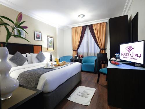 Standard Double Room image 2