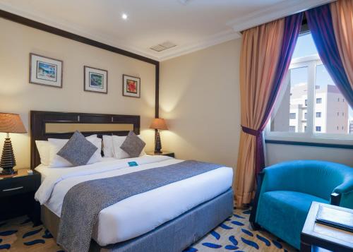 One-Bedroom Suite image 3