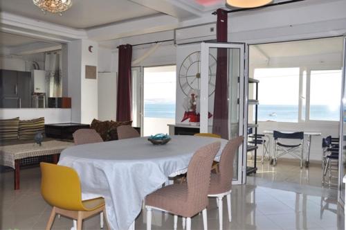 Confortables location familiale vue sur mer à Sidj Fredj-Paiement en DZ, sauf taxe