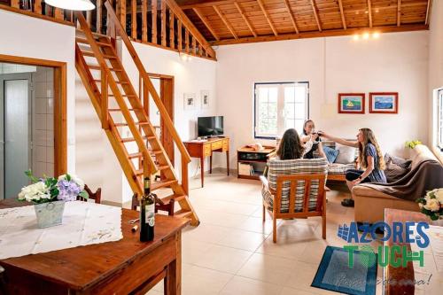 Casa da Rocha in โนสซาซิงยอรา โดปิลาร์