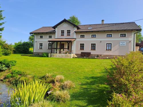 Rekreační dům u Marušky - Accommodation - Božanov