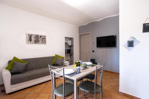 La casa sotto le cascate Lago Maggiore - IXIHOME