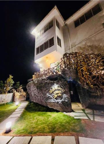 Skylark Holidays Premium Munnar Chinnakkanal — Hotel in Munnar