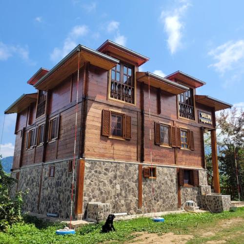 B&B Artvin - Selin Yaşam Evi - Bed and Breakfast Artvin