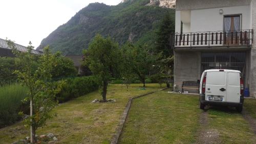 Dārzs, Casa Lina in Novate Mezzola