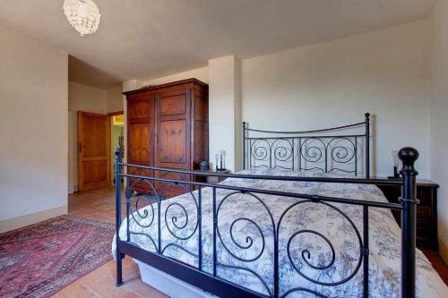 Elegante Appartamento In Collina - image 6
