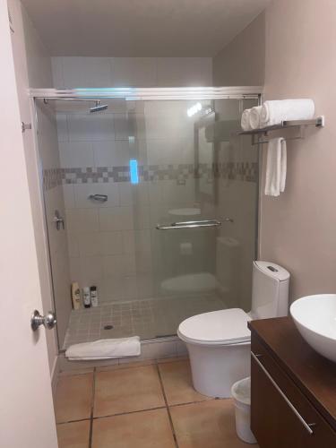 화장실, Aurora Luxury Suite con acceso a la playa in 플라야 코로나도
