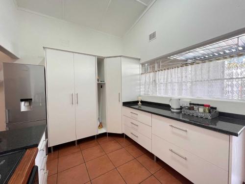 Palm House Accomodation in White River