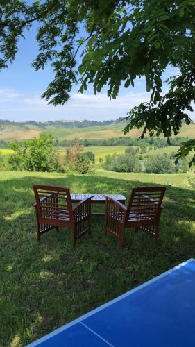Podere I Sorbi, Spacious Tuscan Villa, Lajatico, Nr Pisa