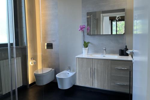 Bathroom, la casa di Antoine in Cesano Maderno