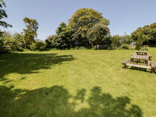 The Duck House - image 10
