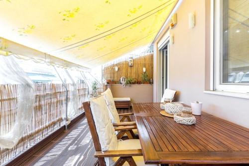 Best Family House,Acropolis view,5 min from metro, Athens (photo 2)