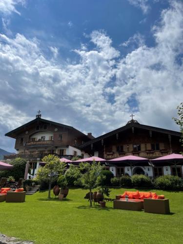 463890536 Hotel Maier zum Kirschner