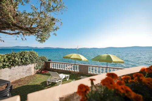 Studio with Sea View image 8