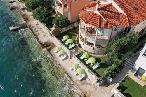 Apartment with Sea View image 4