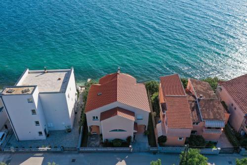 Apartment with Sea View image 3