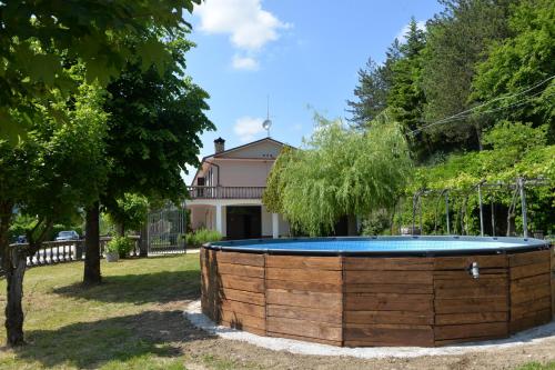  Villa Magnolia, Unterkunft in Pian di Mulino