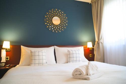 2 twin beds