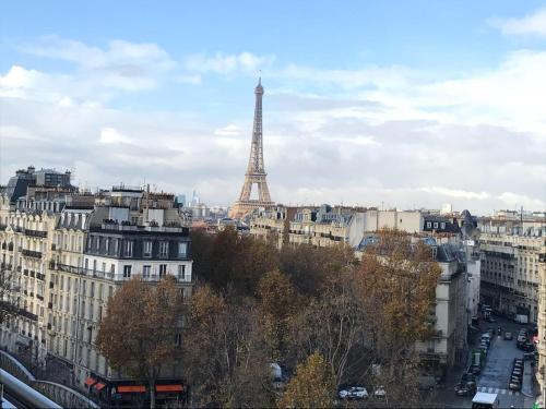 EIFFEL VIEW