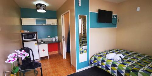 Astray Motel photo 4