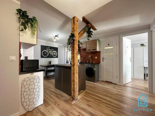 Dali Room -10 Minutes to Gdańsk Old Town & Sea (Dali Room -10 Minutes to Gdansk Old Town & Sea) in Suchanino