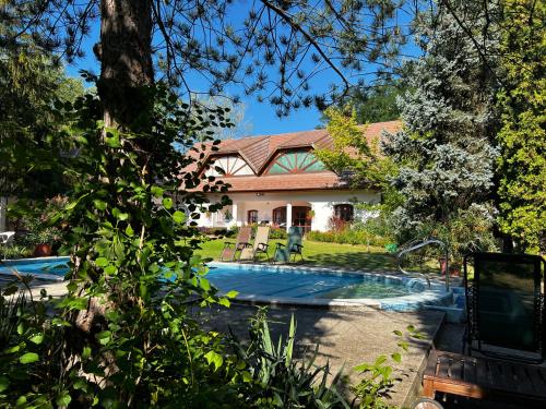 . Unique Country Villa near Budapest