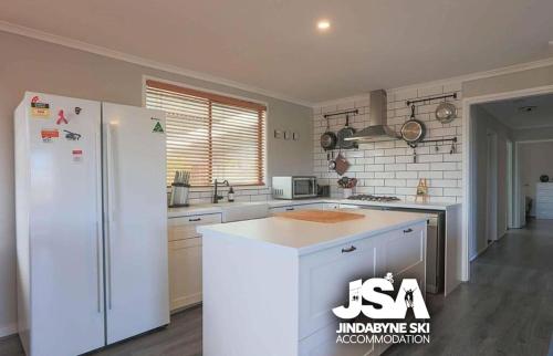 Mountain Air - Jindabyne