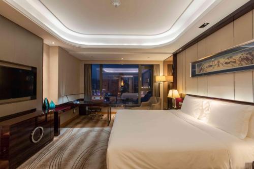 Crowne Plaza Hotel Lanzhou, an IHG Hotel