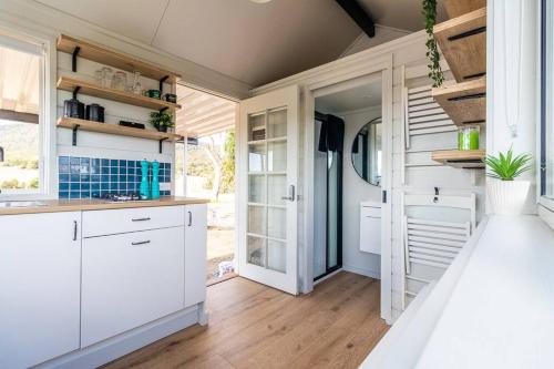 Yarra Valley Tiny House - Tiny Stays in Chum Creek