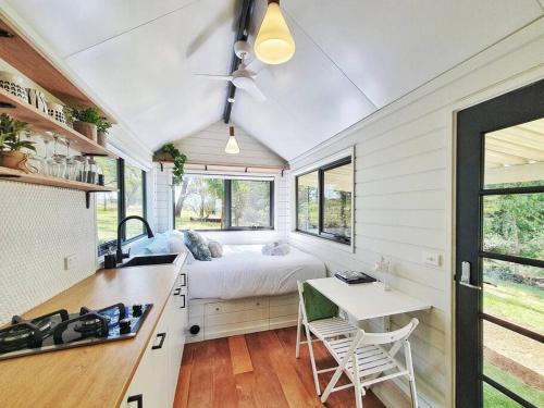 Mornington Peninsula Tiny House - Tiny Stays near Ten Minutes By Tractor Wine Co