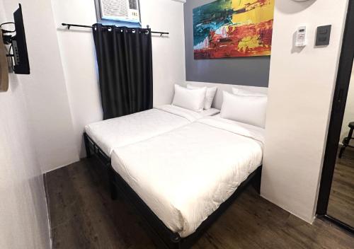 mySTAY Hotel BGC South