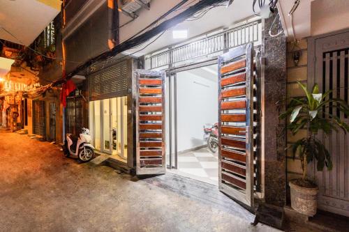 SaziHome Doi Can Hanoi - 출입구