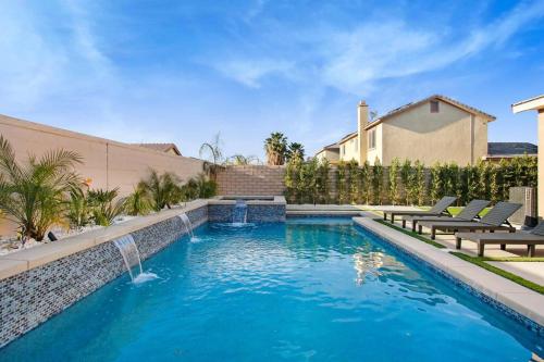 Modern Luxury Home w/ Private Pool & Spa 2.0 in Indio, USA