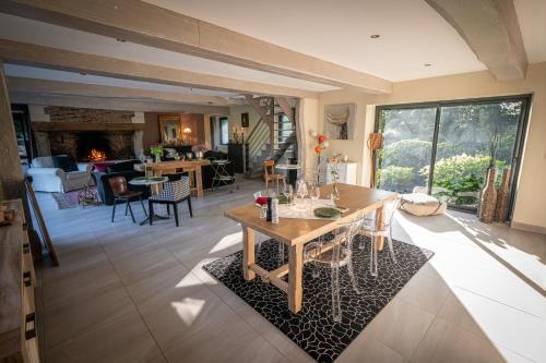 Skats, Le Manoir de la campagne in Hattenville
