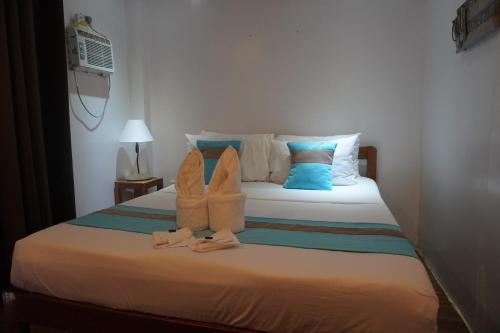 Keira Backpackers – El Nido, WI