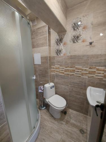 Elegant Complex - image 5