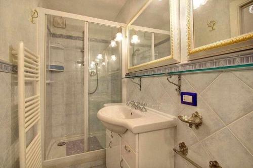 Tripoli Apartment With Parking - image 13