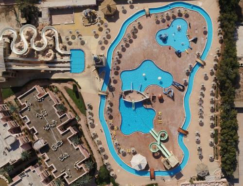 Parrotel Aqua Park Resort