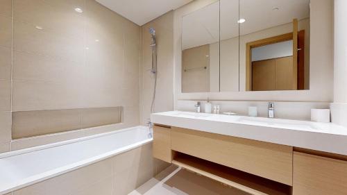 Primestay - Harbour Gate Tower 1 Creek Harbour - image 7