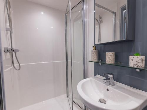 Ensuite Bedrooms with Shared Kitchen at Onyx located in Birmingham, Birmingham (photo 3)