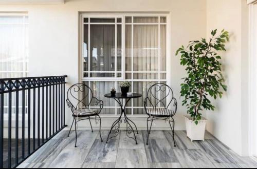 Cosy private room easy access to city & airport in بريستون