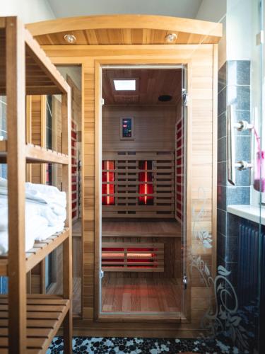 ซาวน่า, Gastehaus Manuela Puchmayr in พลัทซ์