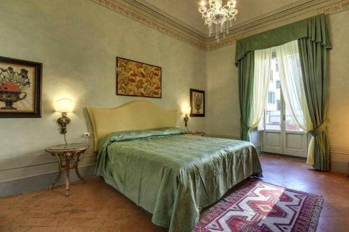 Salvemini Elegant Close To Piazza Santa Croce - image 13