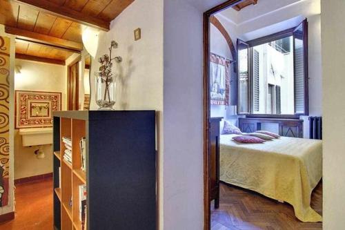 Laura Apartment - image 5