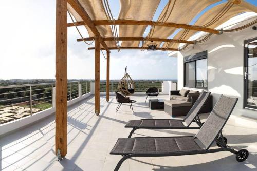 Lamzi's Residence 4